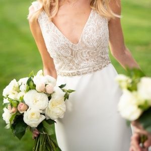 Sarah Seven Quixote Wedding Gown, size 0